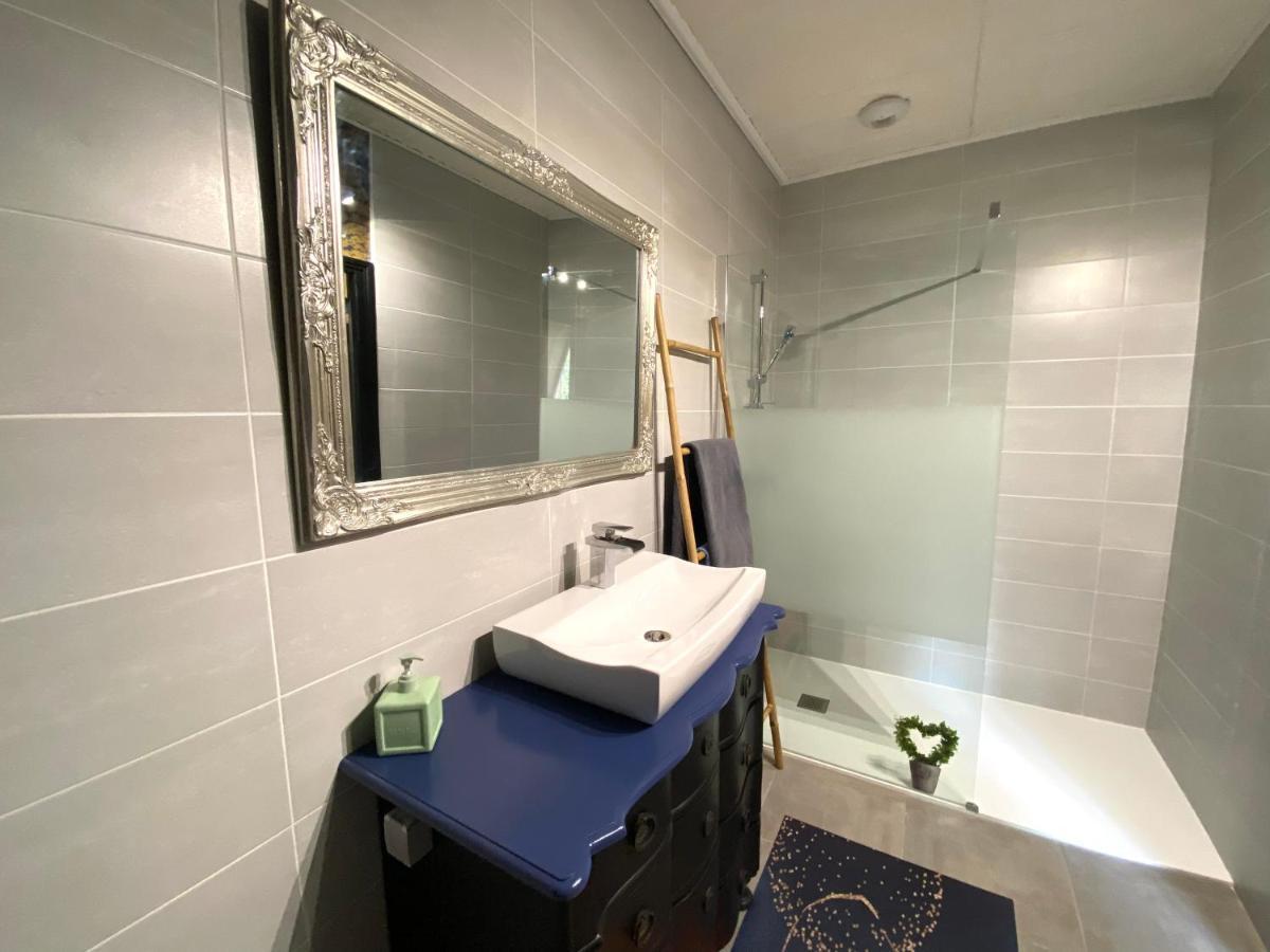 Chambre Double Confort avec Salle de Bains Privative