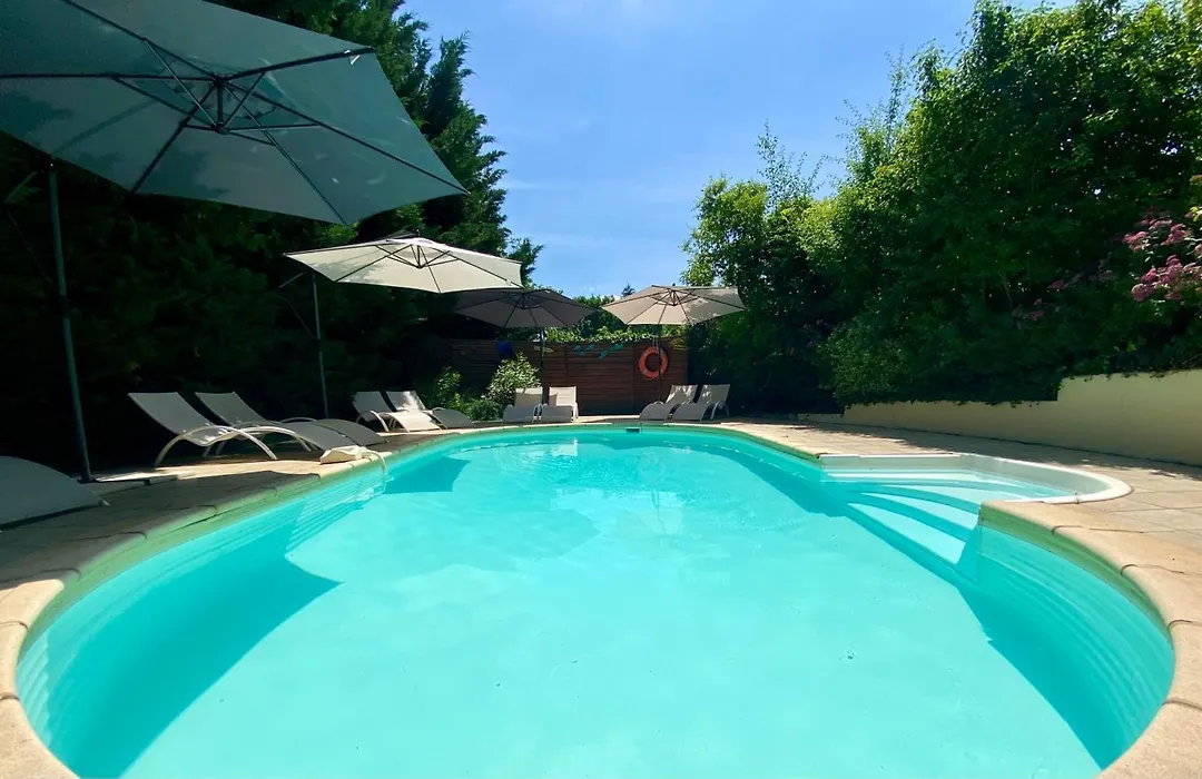 Le Petit Prince au cœur de Sarlat - Parking privé - Piscine chauffée - Spa et massages-1