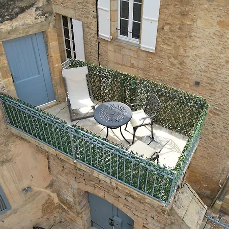 Le Petit Manoir-2